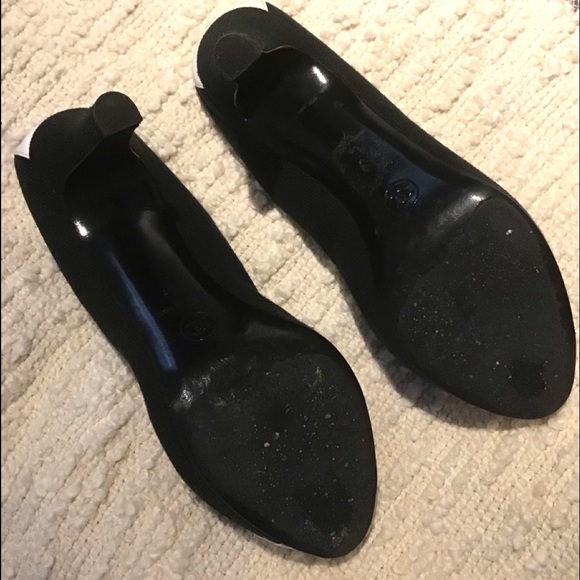 CHANEL Pumps...Authentic - Picture 5 of 8